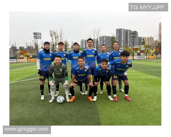 撇咧足球的魅力与激情探讨如何在赛场上实现自我价值与团队合作